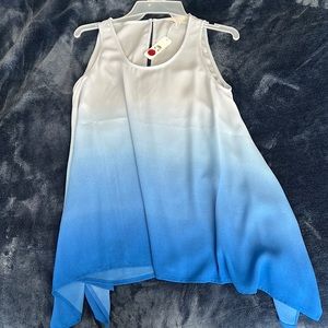 Blue top - New